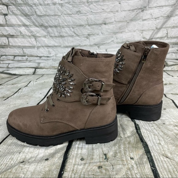 OLIVIA MILLER Taupe Hyder Embellished Boots 8 - Picture 11 of 13